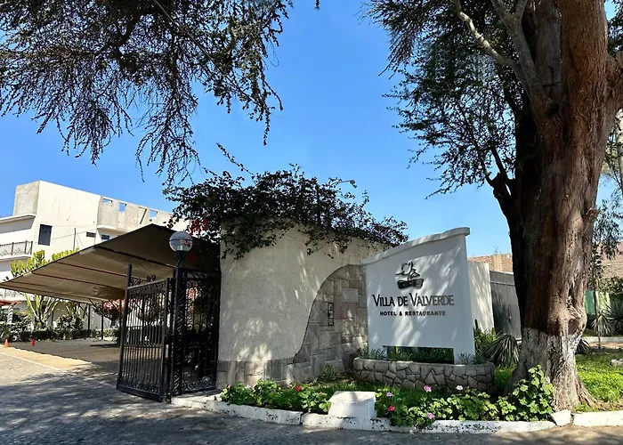 Hotel Villa De Valverde