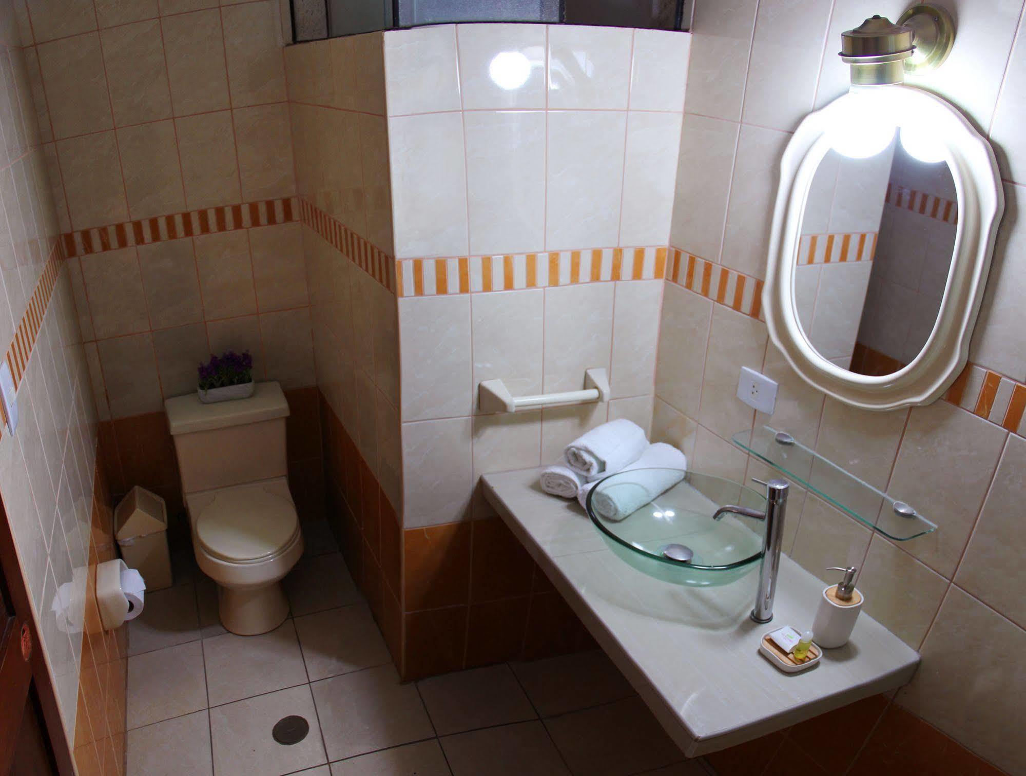Hotel De Valverde 3*